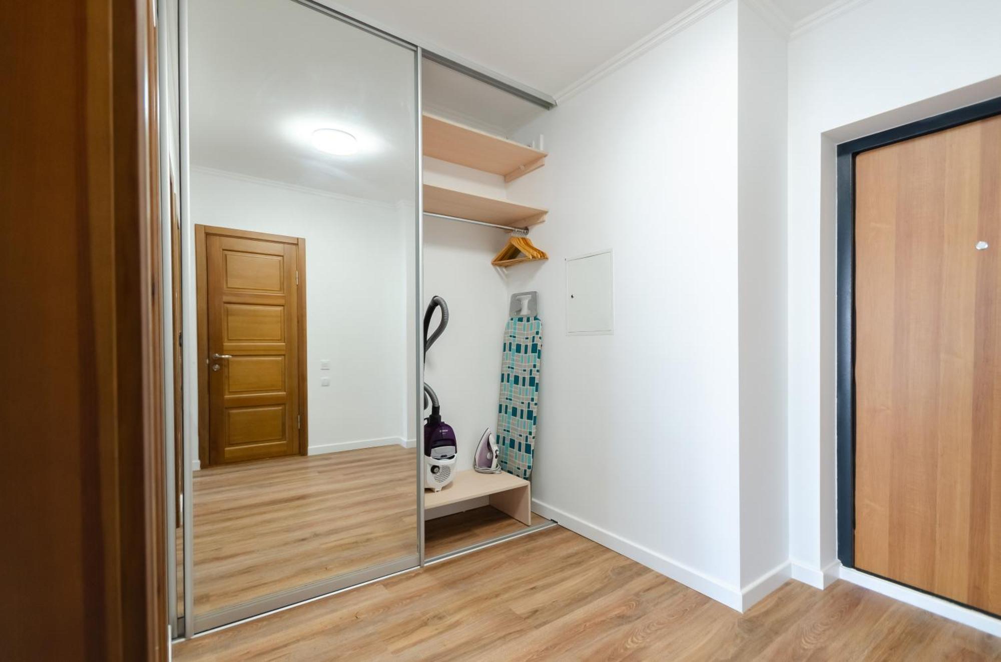 Petrovdom 7-27 In Rc Kvartet Cozy Apartment Nearby With Central Railway Station Kiev Buitenkant foto