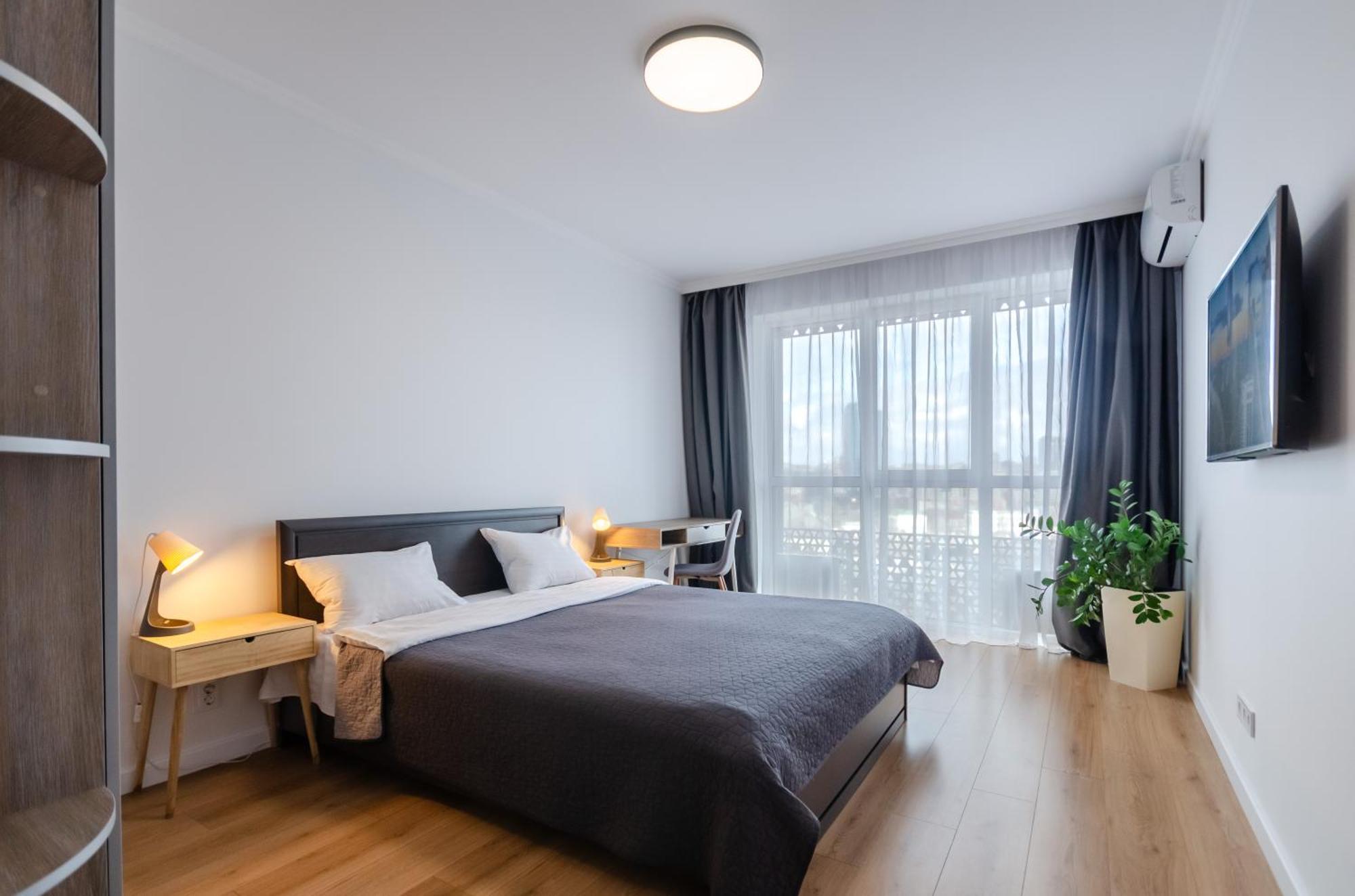 Petrovdom 7-27 In Rc Kvartet Cozy Apartment Nearby With Central Railway Station Kiev Buitenkant foto