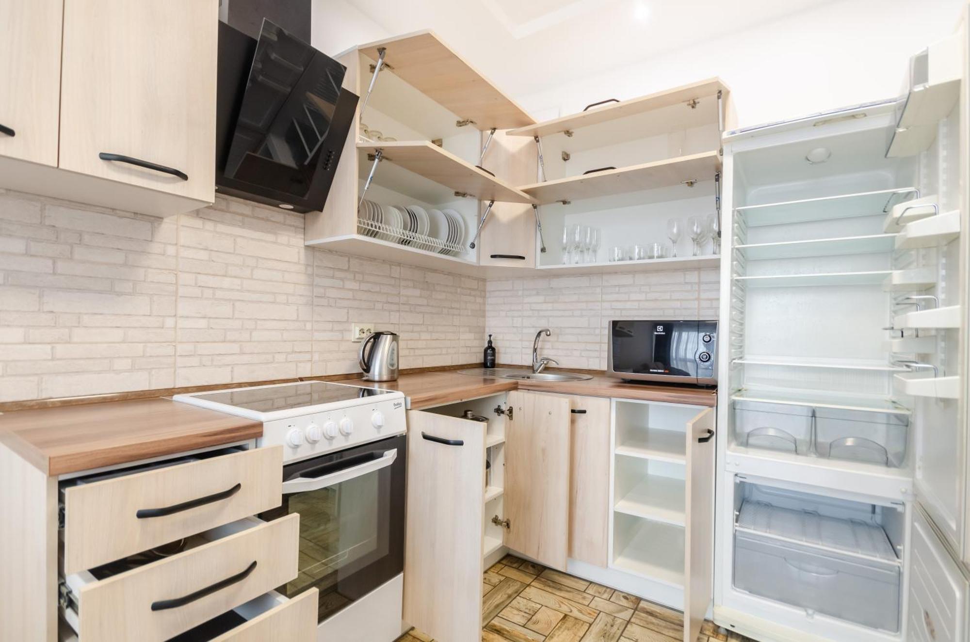 Petrovdom 7-27 In Rc Kvartet Cozy Apartment Nearby With Central Railway Station Kiev Buitenkant foto