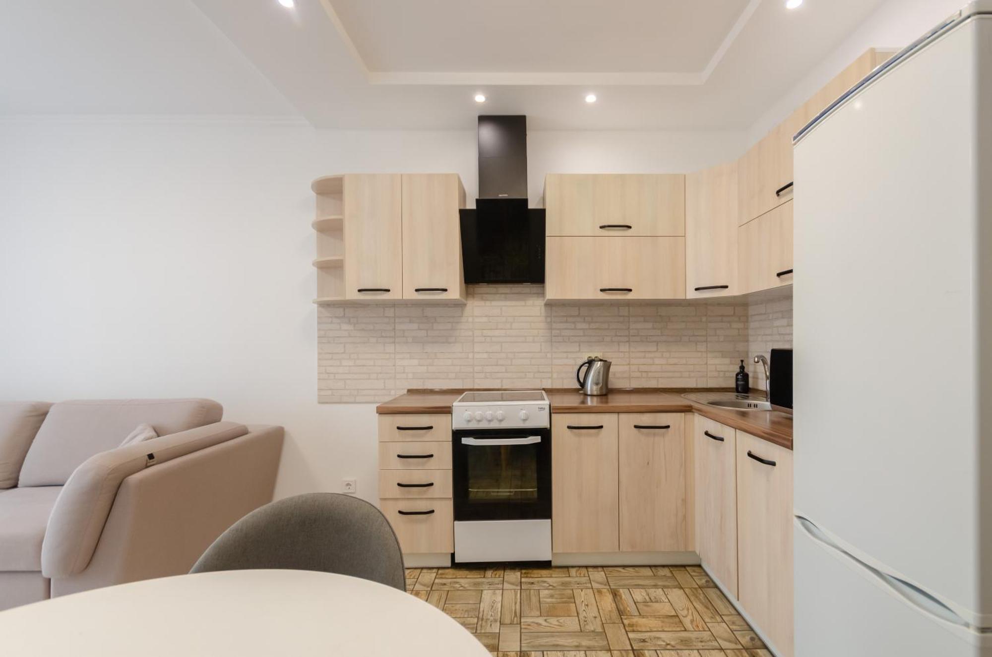 Petrovdom 7-27 In Rc Kvartet Cozy Apartment Nearby With Central Railway Station Kiev Buitenkant foto