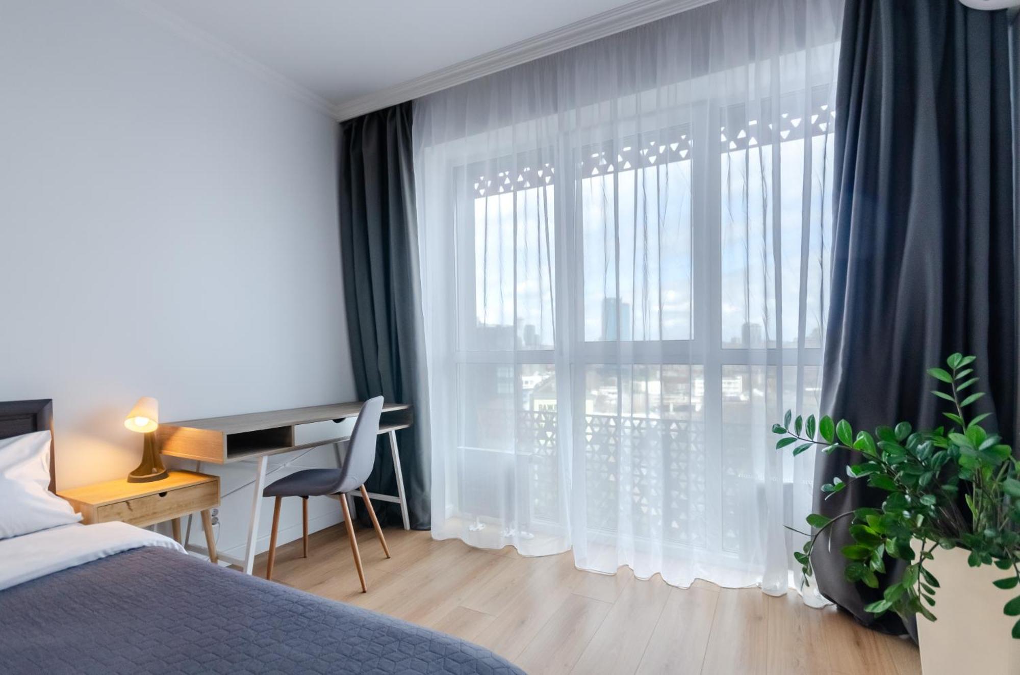 Petrovdom 7-27 In Rc Kvartet Cozy Apartment Nearby With Central Railway Station Kiev Buitenkant foto