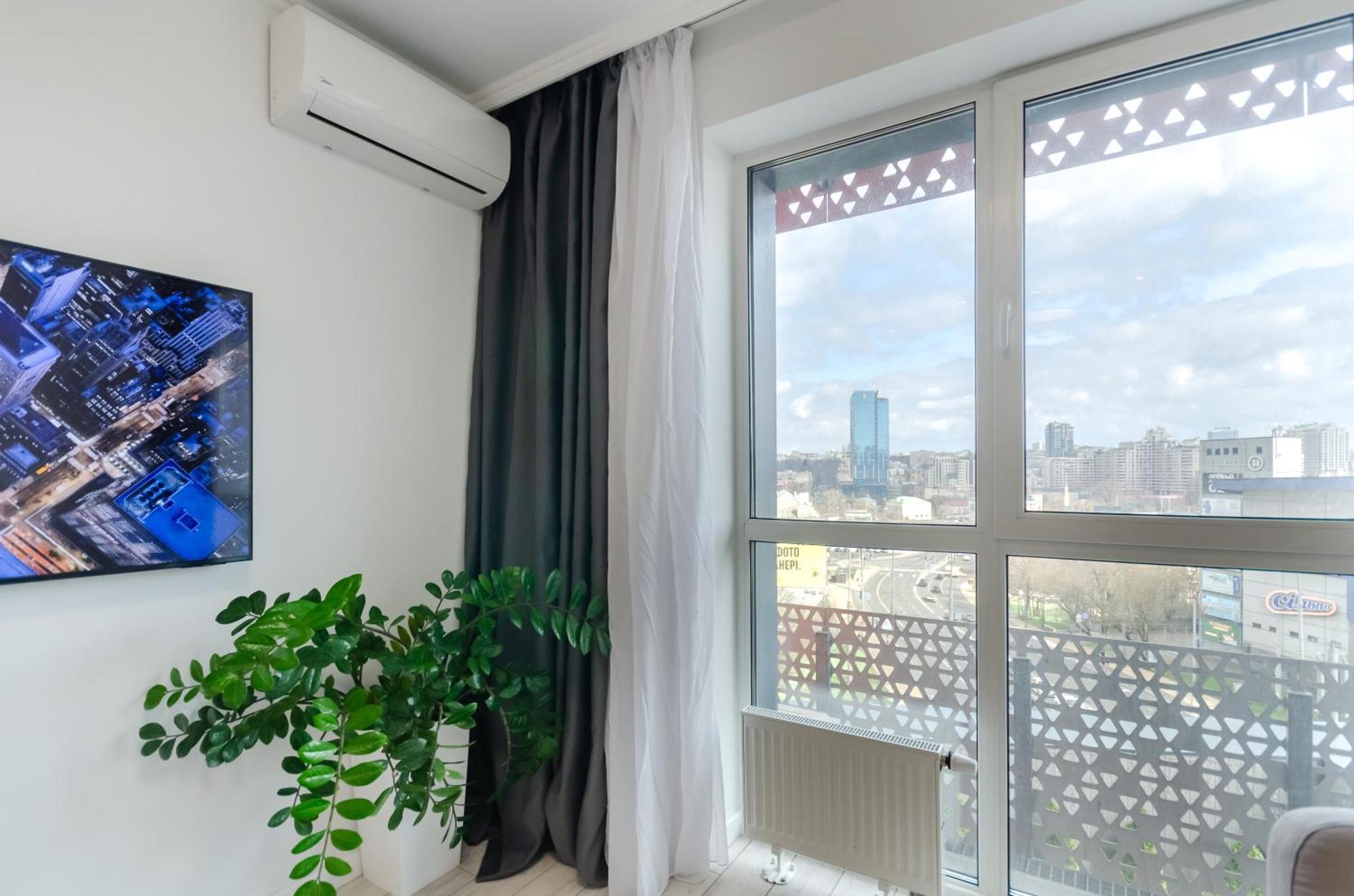 Petrovdom 7-27 In Rc Kvartet Cozy Apartment Nearby With Central Railway Station Kiev Buitenkant foto